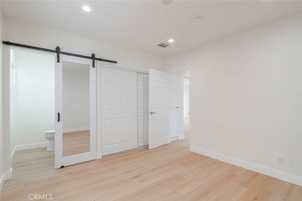 323 N Louise Street - Photo 10