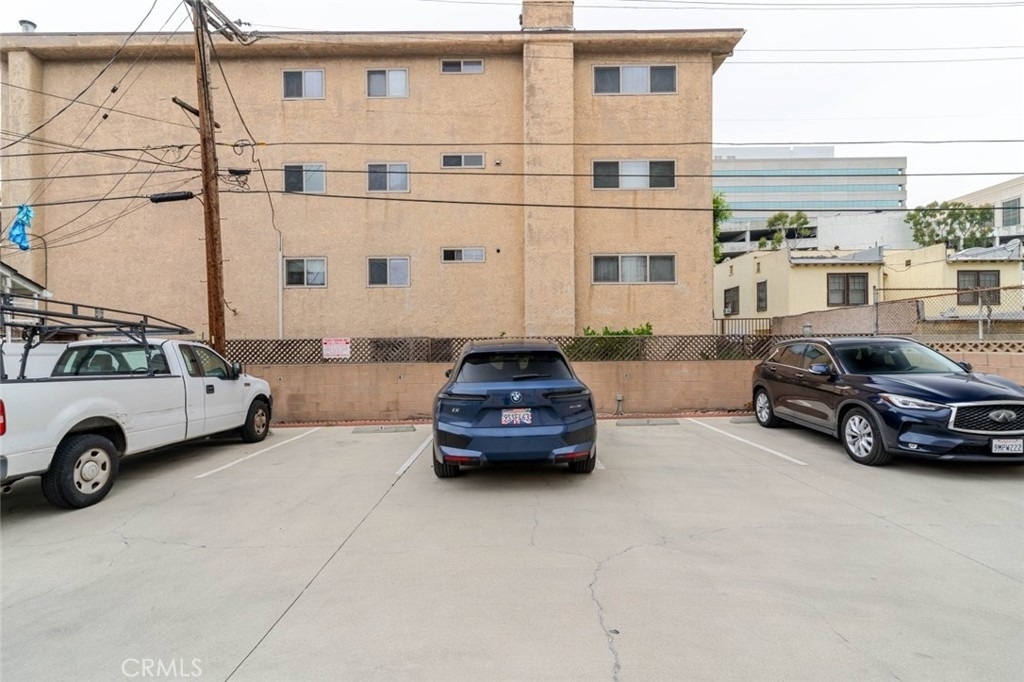 323 N Louise - Photo 17