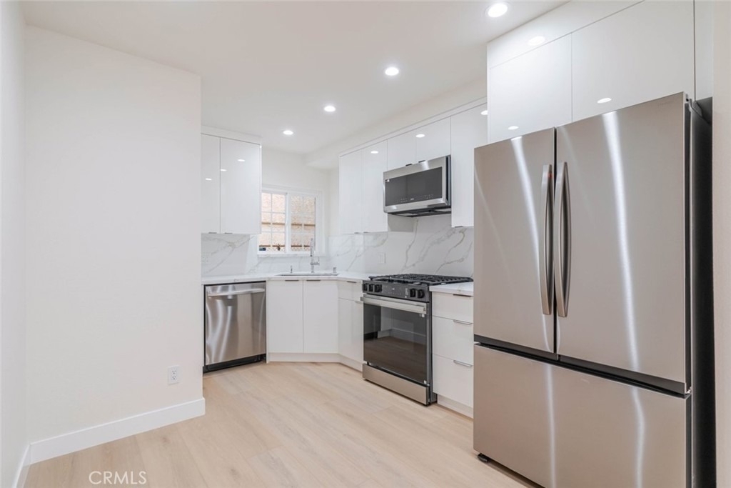 323 N Louise - Photo 5