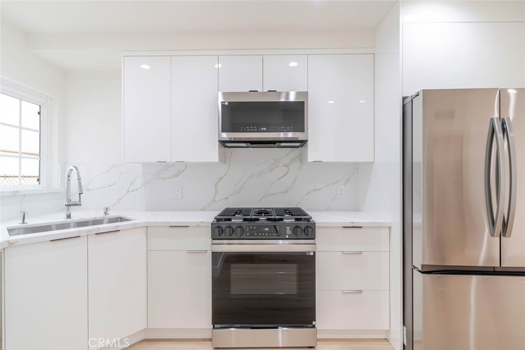 323 N Louise - Photo 7