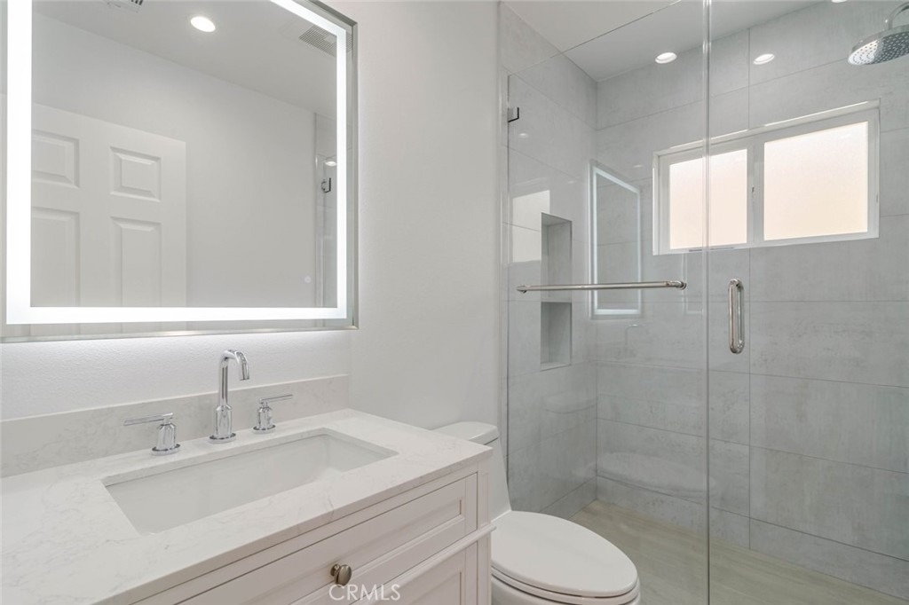 323 N Louise - Photo 13