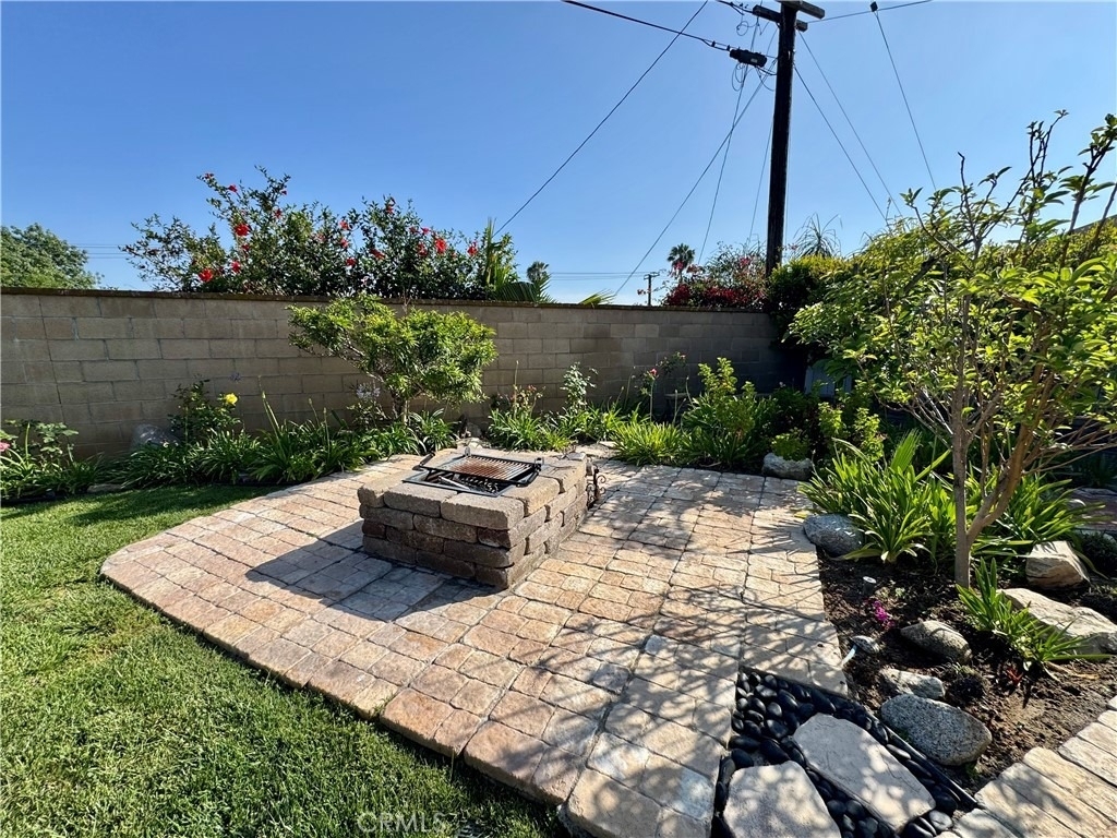18572 Avolinda - Photo 48