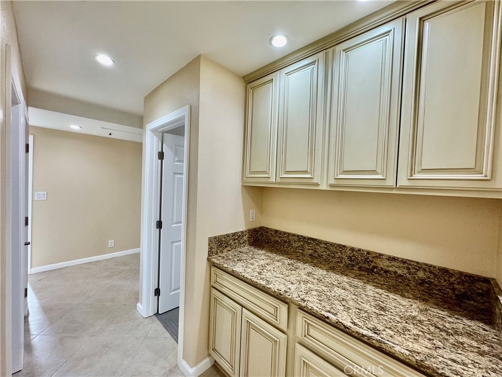 18572 Avolinda - Photo 24