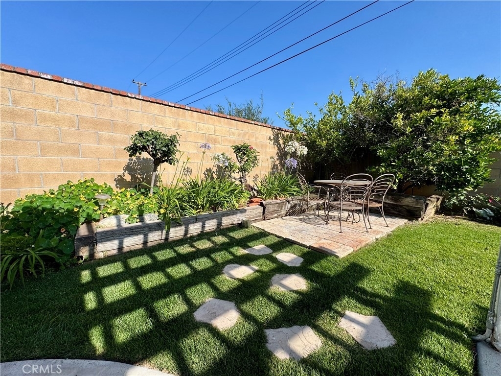 18572 Avolinda - Photo 46