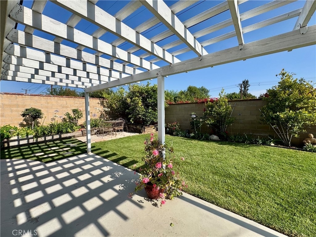 18572 Avolinda - Photo 54