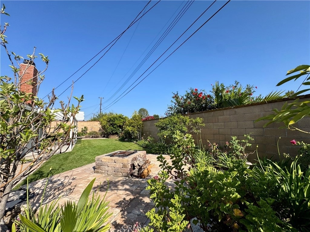 18572 Avolinda - Photo 50
