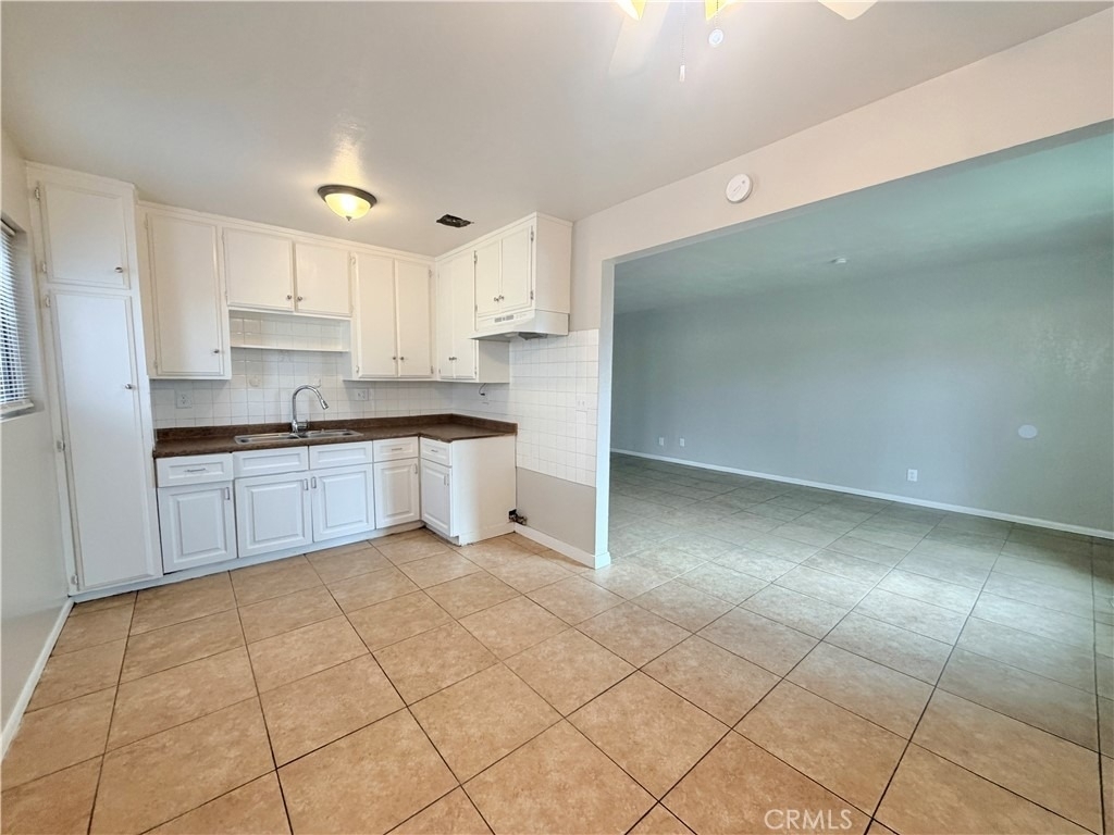 1548 11th Avenue - Photo 4