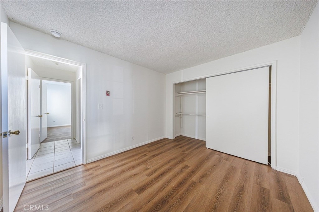 810 E Grand Ave - Photo 21