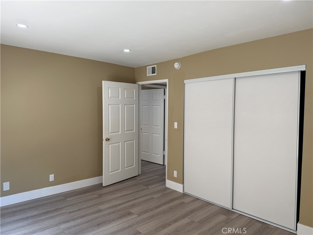 219 E Maple Street - Photo 11