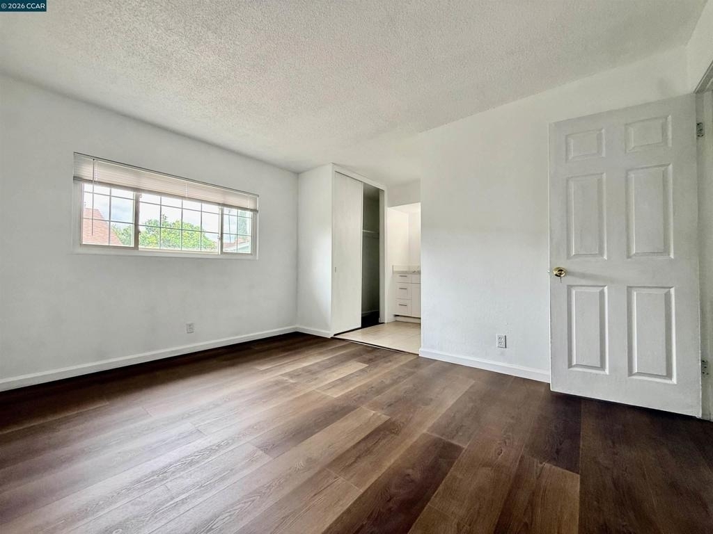 15 Lena Dr - Photo 8