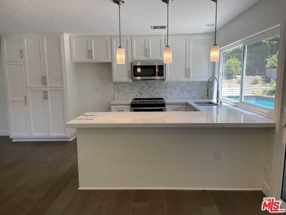 22634 Town Crier Road - Photo 2