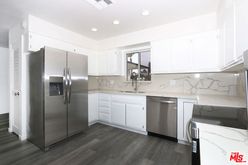 76983 California Drive - Photo 8