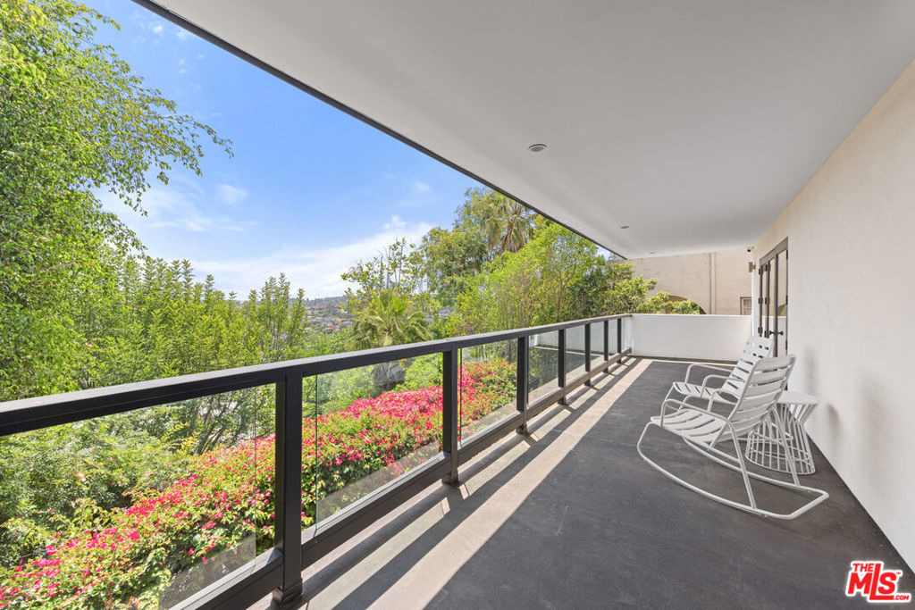 2300 Ronda Vista Drive - Photo 10