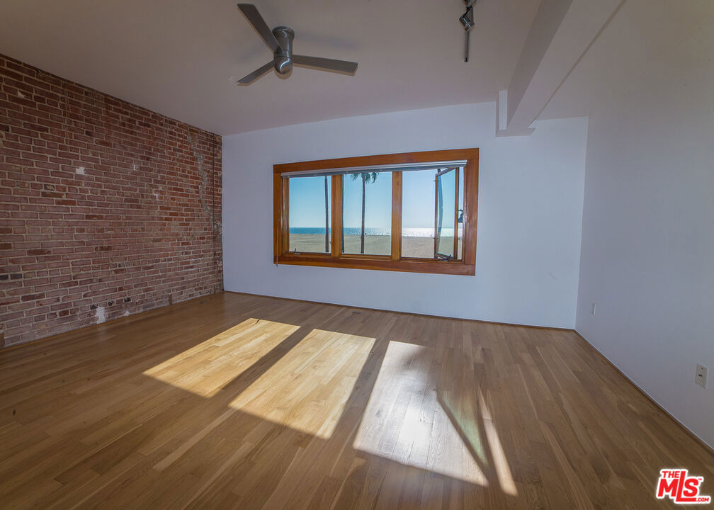 8 Brooks Avenue - Photo 35