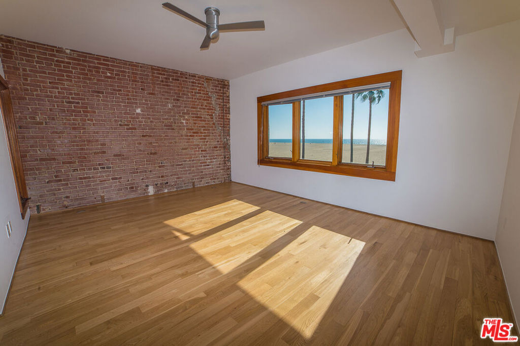 8 Brooks Avenue - Photo 31