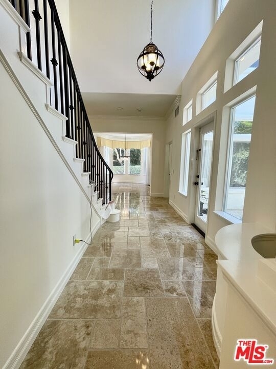 991 Deerhill Road - Photo 4
