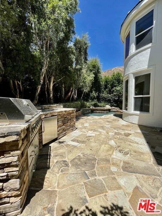 991 Deerhill Road - Photo 27