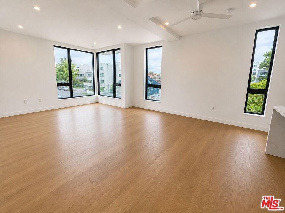1257 N Detroit Street - Photo 4