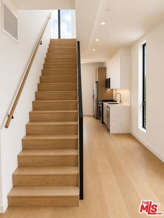 1257 N Detroit Street - Photo 1