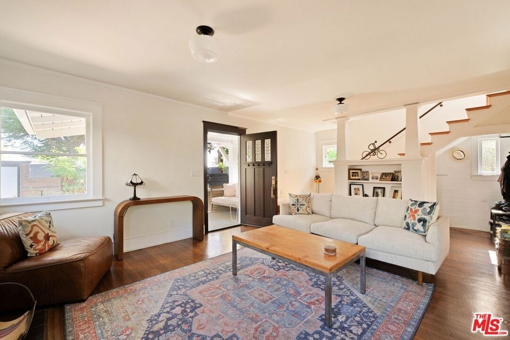 1670 Electric Avenue - Photo 4