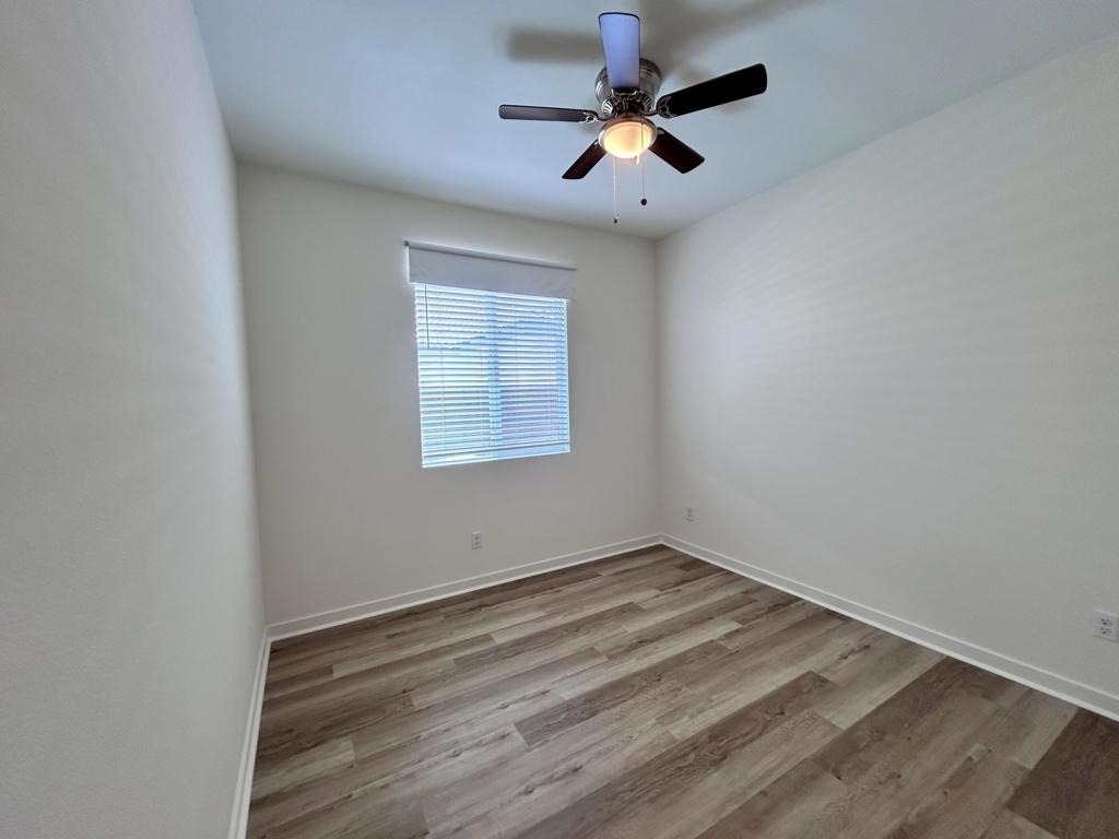 40082 Catania Court - Photo 35