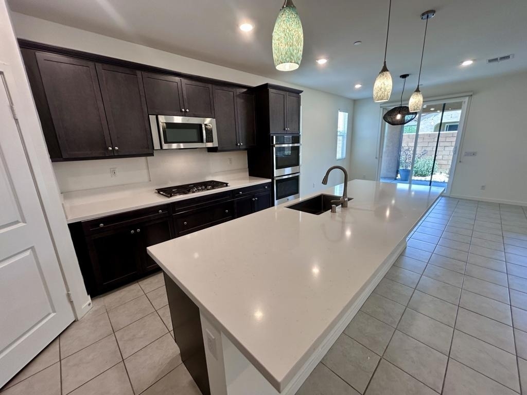 40082 Catania Court - Photo 19