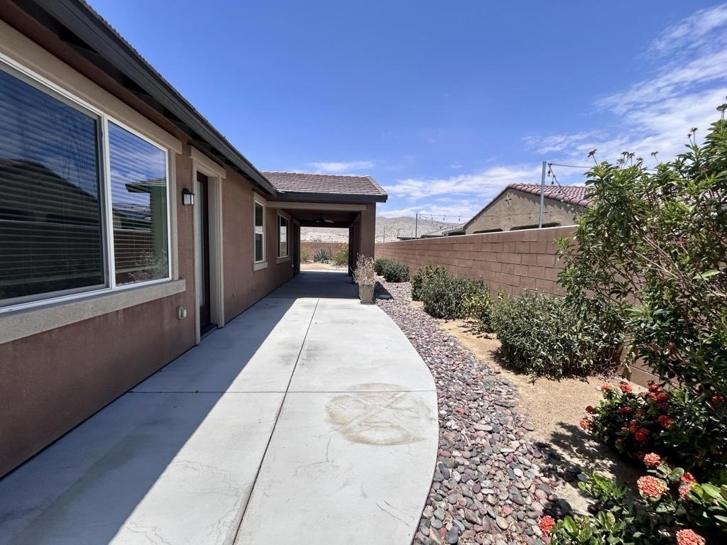 40082 Catania Court - Photo 52