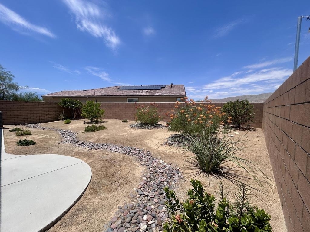 40082 Catania Court - Photo 42