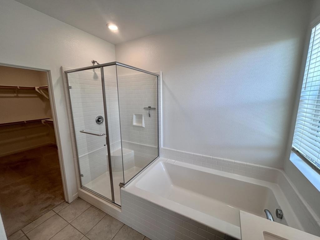 40082 Catania Court - Photo 23