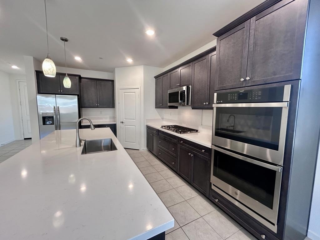 40082 Catania Court - Photo 18