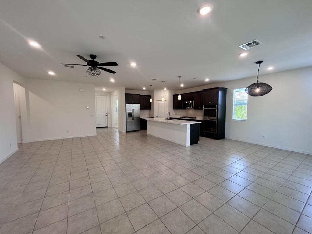 40082 Catania Court - Photo 15