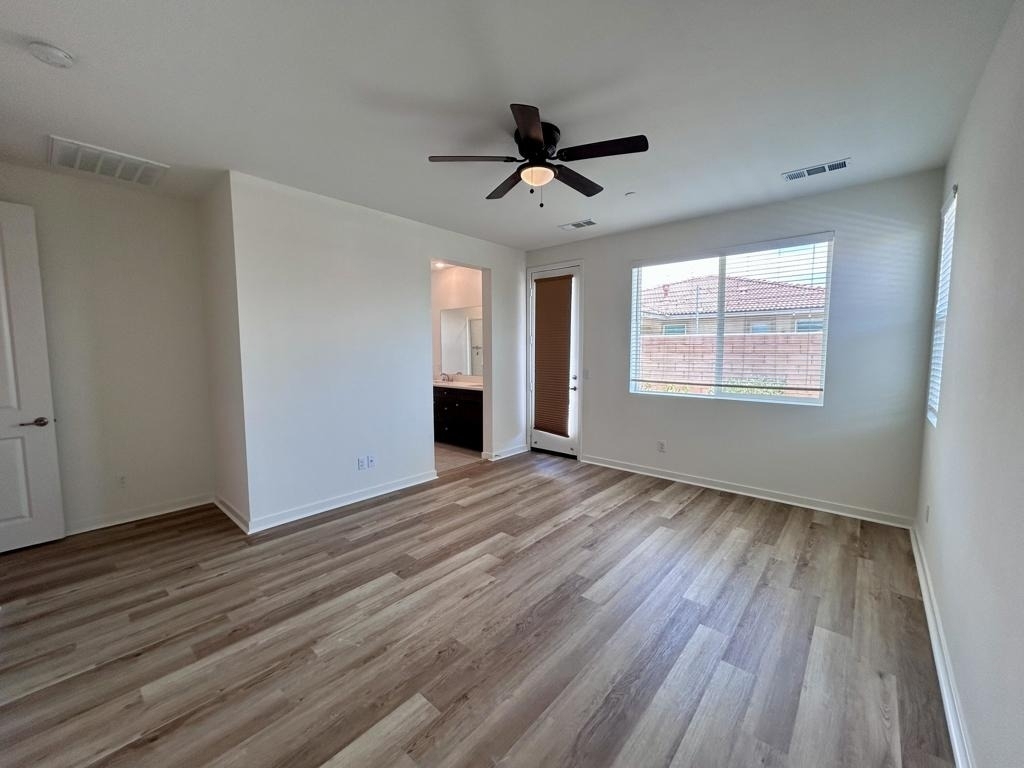 40082 Catania Court - Photo 21