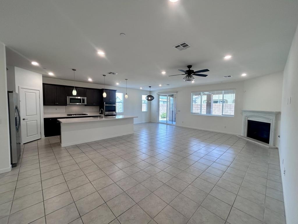 40082 Catania Court - Photo 14