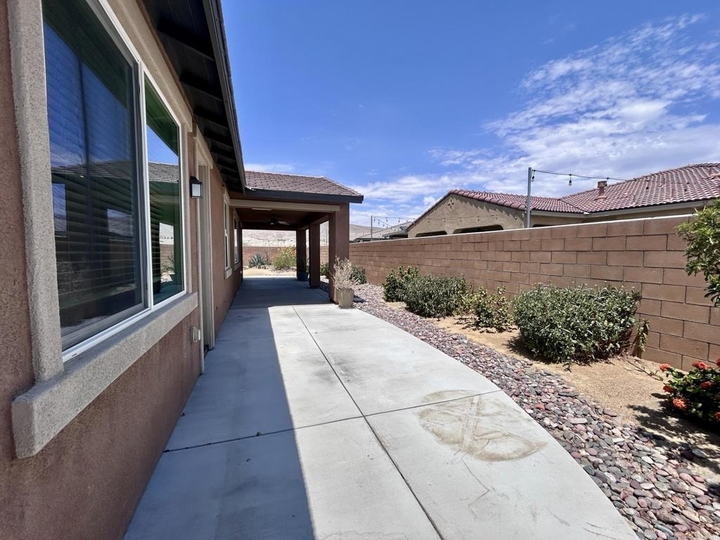 40082 Catania Court - Photo 51