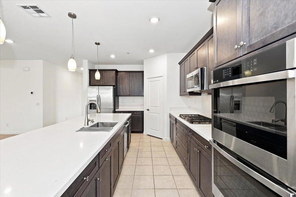 40082 Catania Court - Photo 4