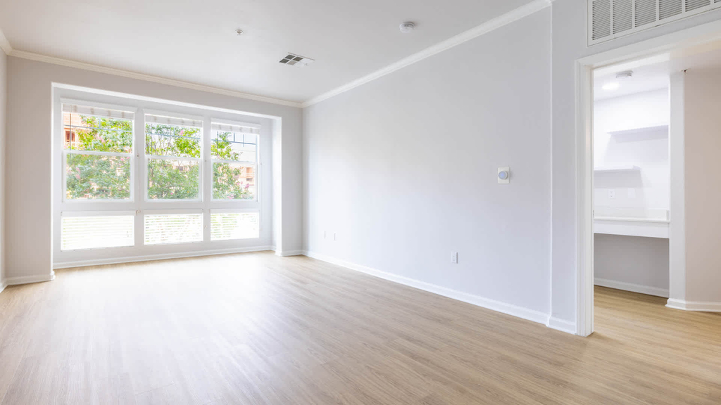 2552 Kelvin Ave - Photo 28