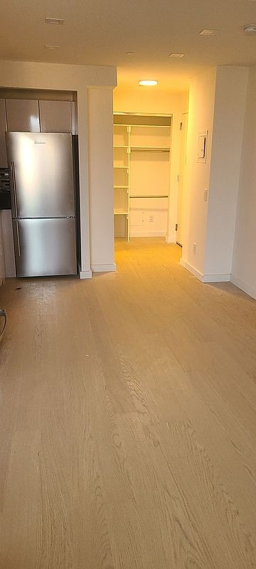 20 West Street - Photo 1