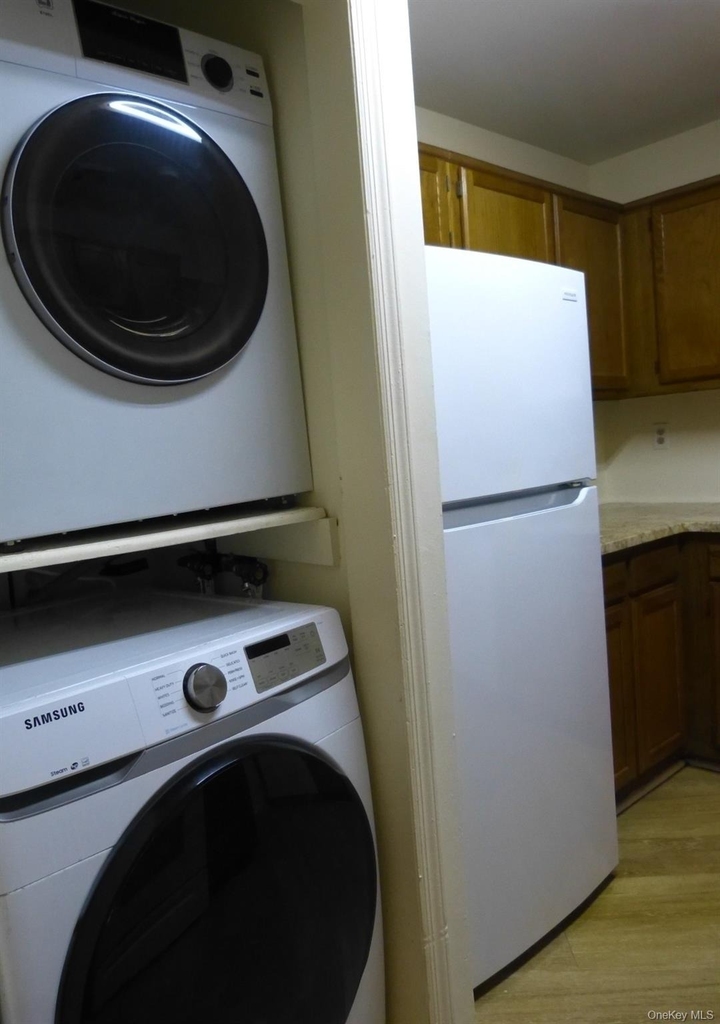 715 Kennedy Drive - Photo 4