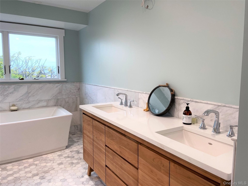 40 Trenton Avenue - Photo 14