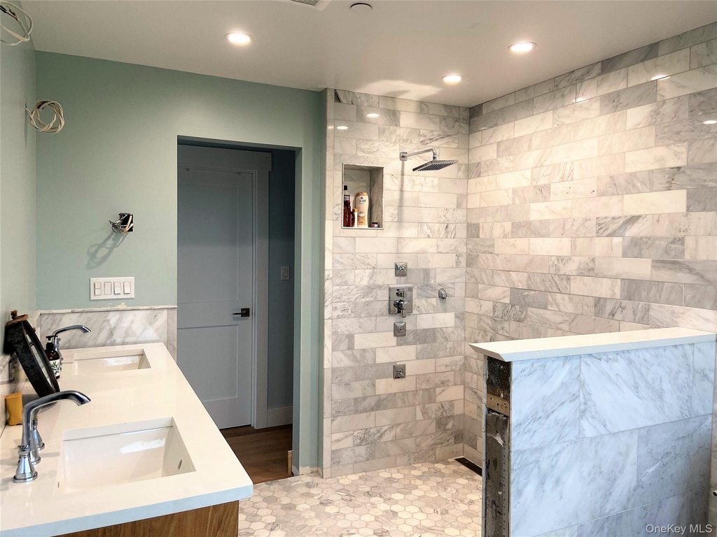 40 Trenton Avenue - Photo 13