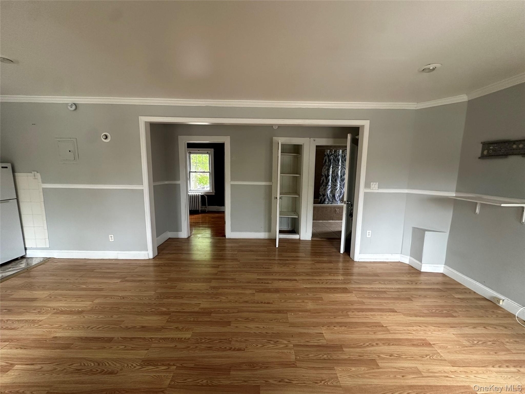 15 Allen Street - Photo 2