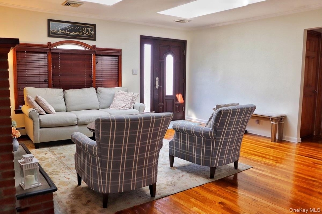 19 Stewart Street - Photo 2