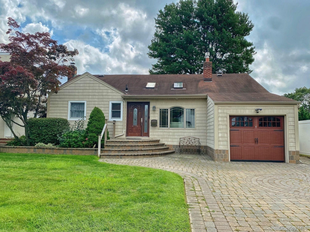 19 Stewart Street - Photo 1