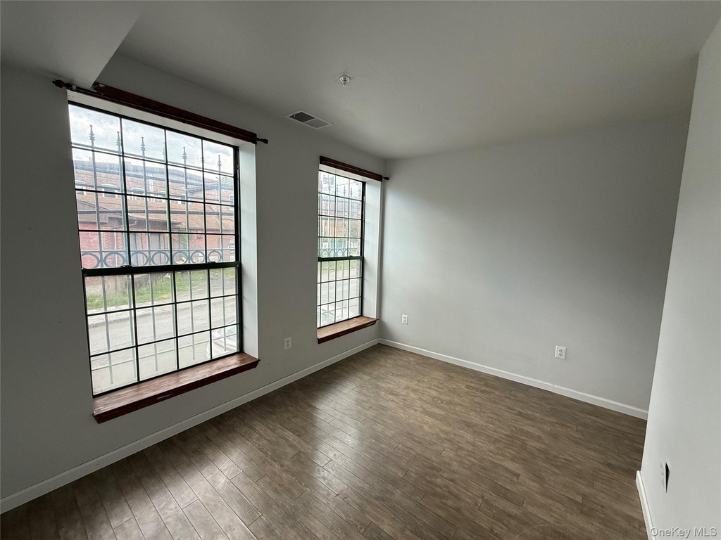 44 Johnes Street - Photo 10