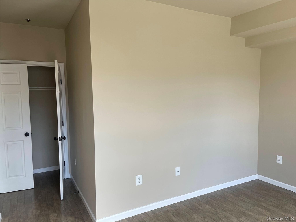 44 Johnes Street - Photo 1