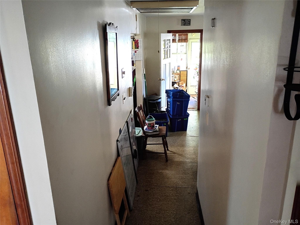 93 E Railroad Avenue - Photo 14