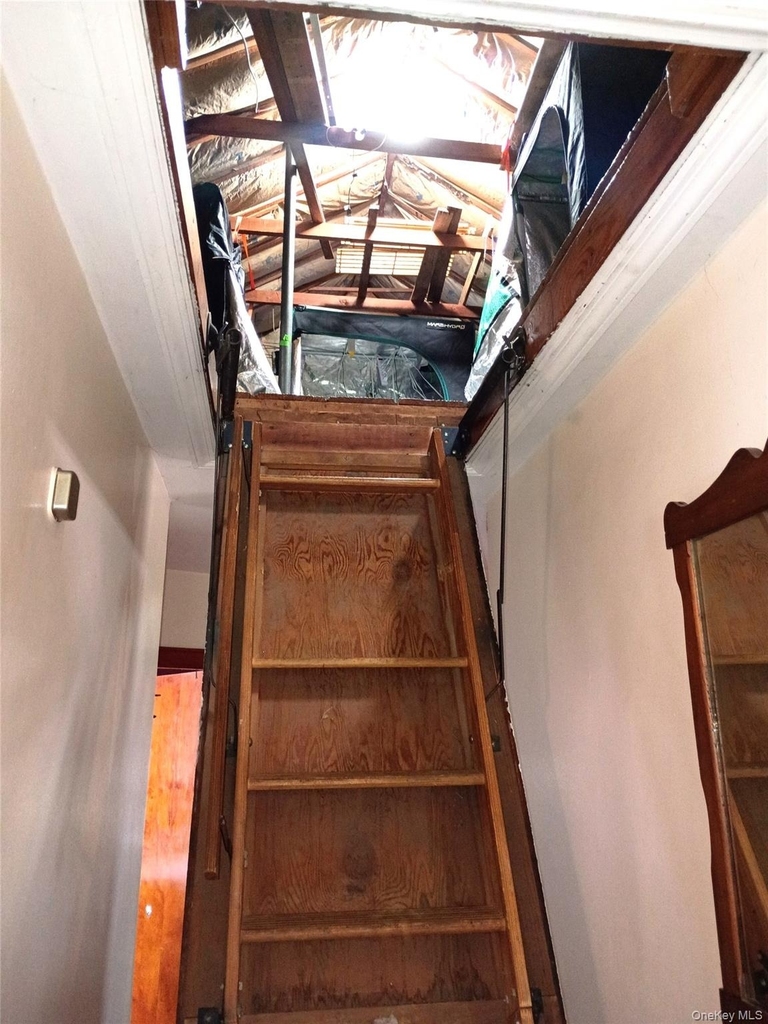 93 E Railroad Avenue - Photo 15