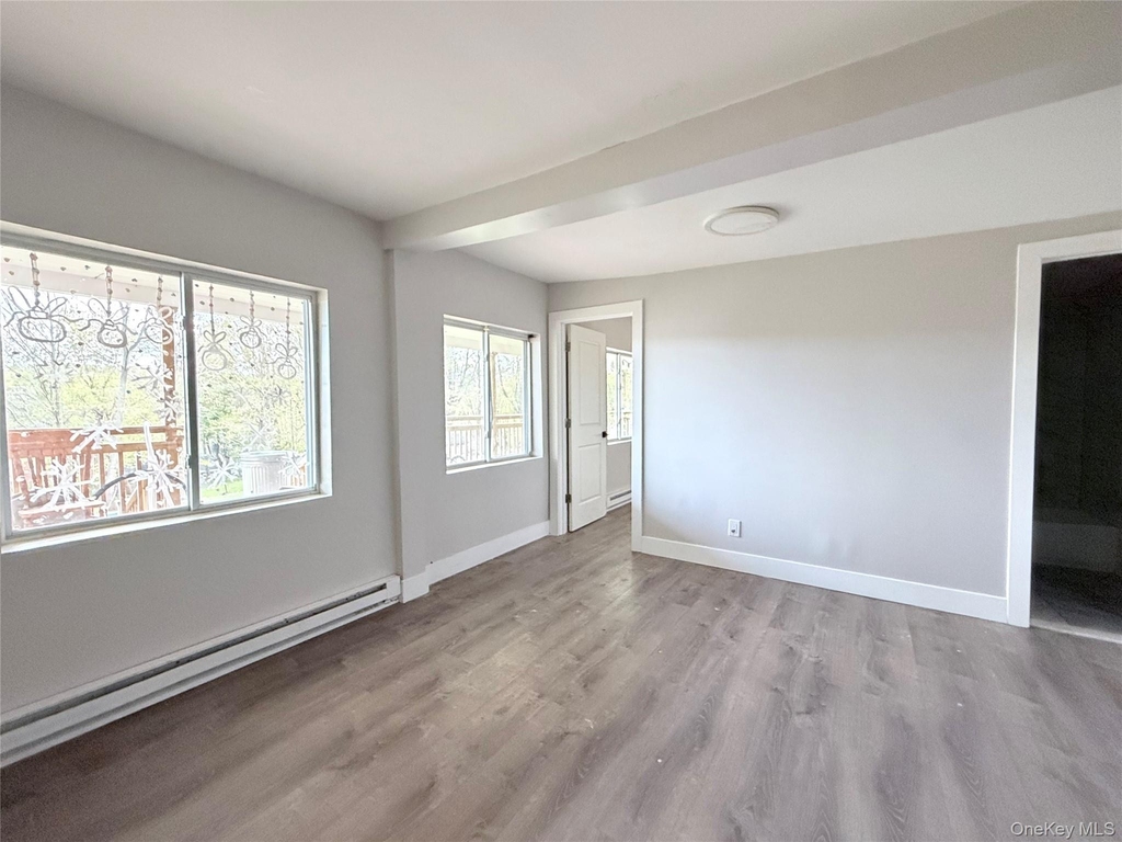24 Grant Street - Photo 2