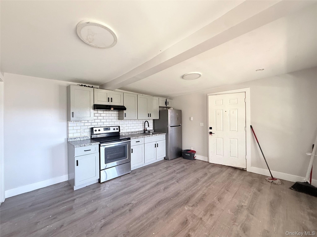 24 Grant Street - Photo 1