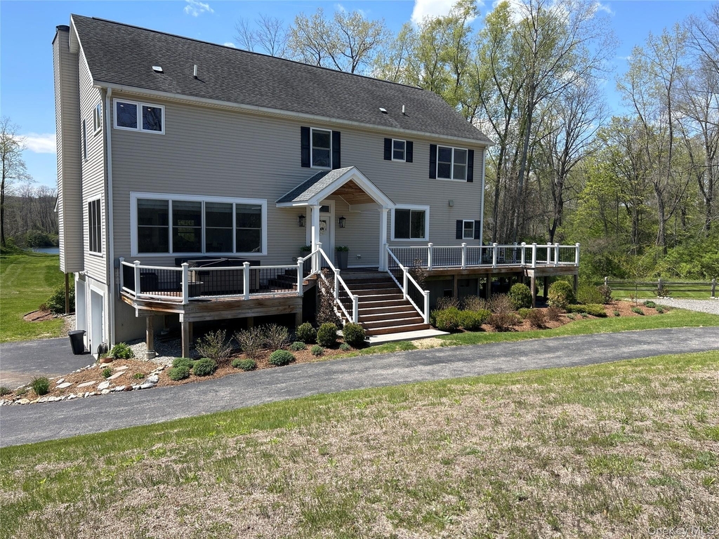 382 Sharon Station Road - Photo 0